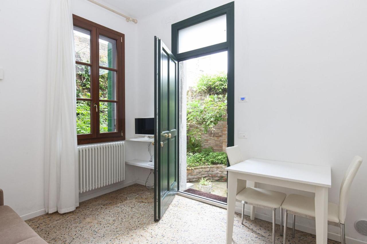 Residence Santa Marta By Halldis Venedig Exterior foto
