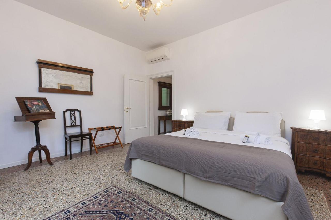 Residence Santa Marta By Halldis Venedig Exterior foto